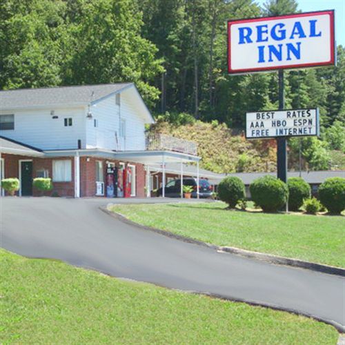 Regal 2* Clayton
